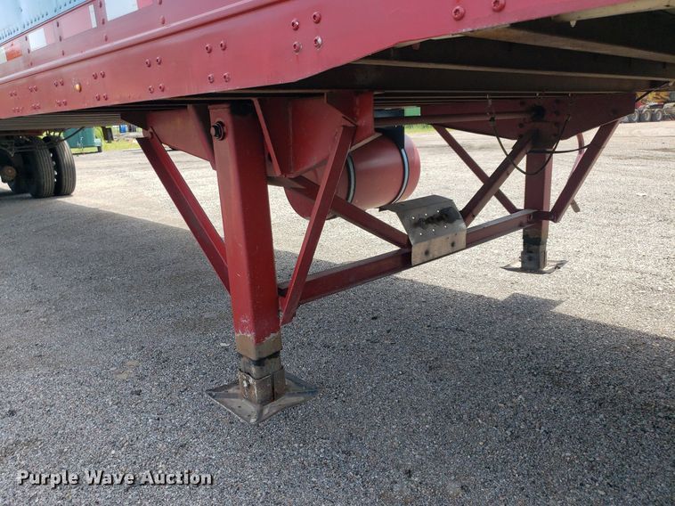 image for item DO2946 1999 Wabash  refrigerated van trailer