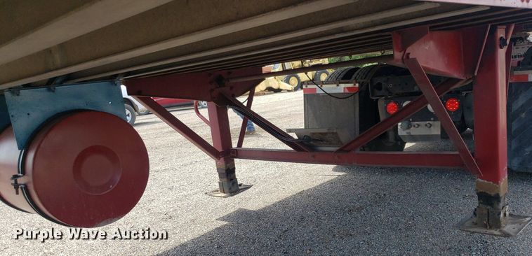 image for item DO2946 1999 Wabash  refrigerated van trailer