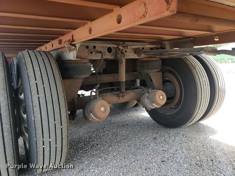 image for item DO2946 1999 Wabash  refrigerated van trailer