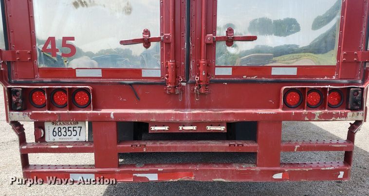 image for item DO2946 1999 Wabash  refrigerated van trailer