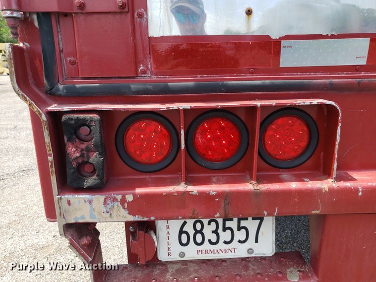 image for item DO2946 1999 Wabash  refrigerated van trailer