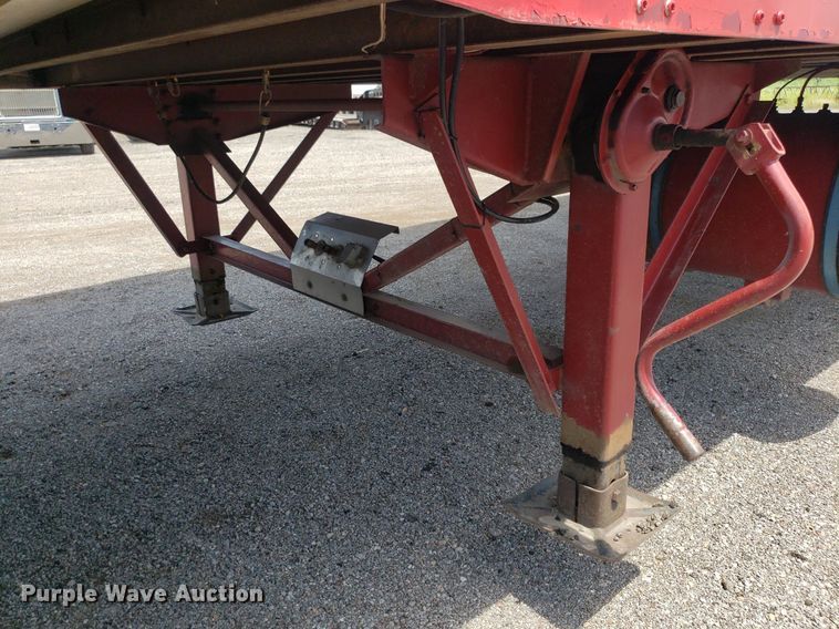 image for item DO2946 1999 Wabash  refrigerated van trailer