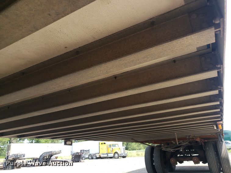 image for item DO2946 1999 Wabash  refrigerated van trailer