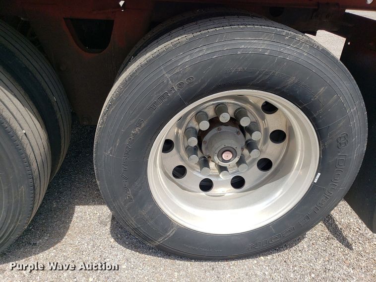 image for item DO2946 1999 Wabash  refrigerated van trailer