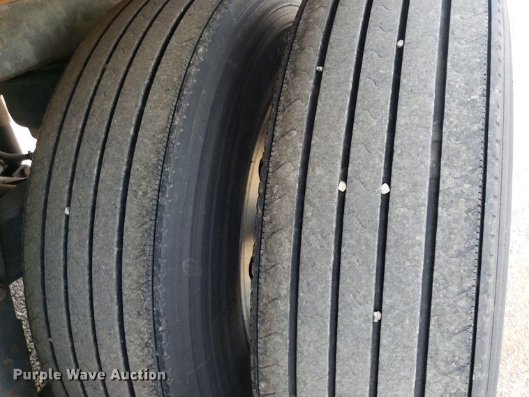 image for item DO2946 1999 Wabash  refrigerated van trailer