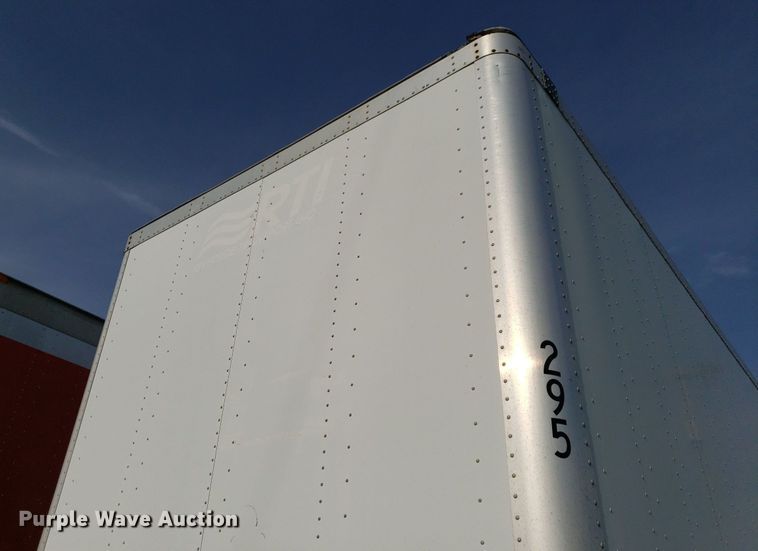 image for item DO2954 2006 Vanguard VIP  dry van trailer