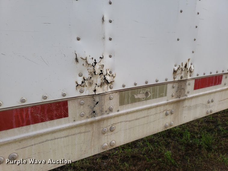 image for item DO2954 2006 Vanguard VIP  dry van trailer