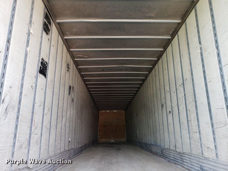 image for item DO2954 2006 Vanguard VIP  dry van trailer