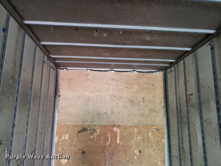 image for item DO2954 2006 Vanguard VIP  dry van trailer