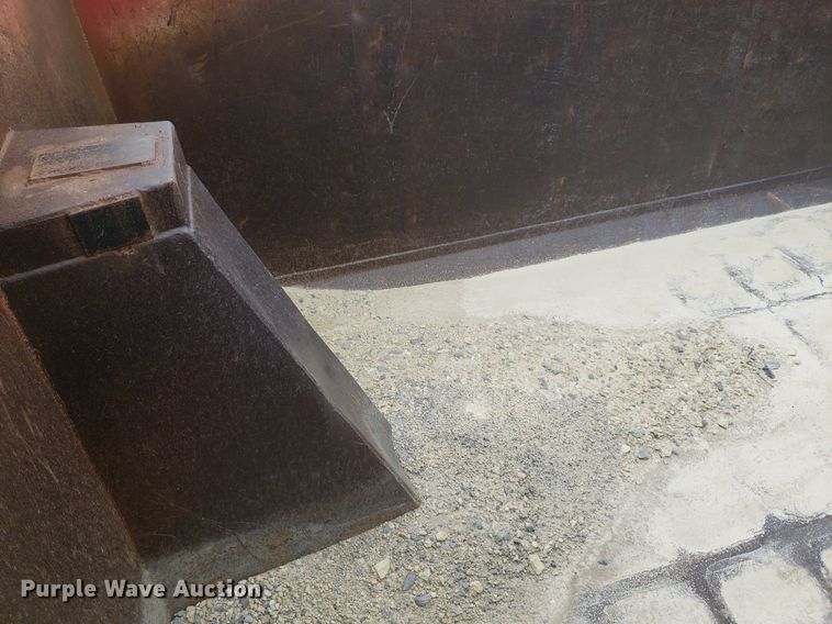 image for item DO3046 1999 Western Star 4900  dump truck