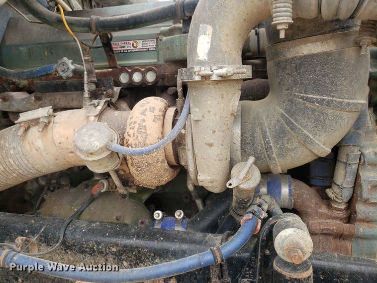 image for item DO3046 1999 Western Star 4900  dump truck