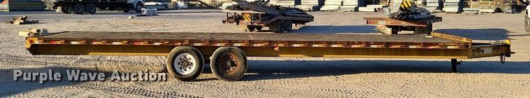 image for item DO3633 2002 Hurst 1H9  equipment trailer