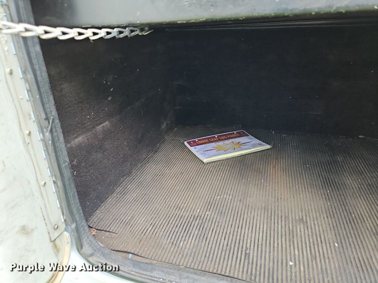 image for item DP2307 1993 Freightliner FLD120  semi truck