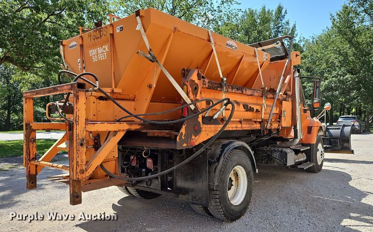 image for item DP2308 2006 International 7400  dump truck