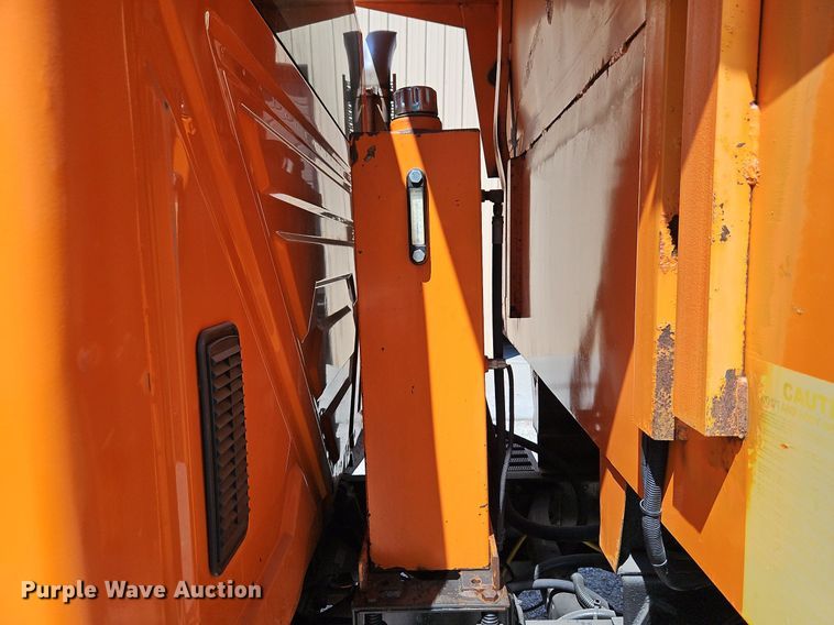 image for item DP2308 2006 International 7400  dump truck