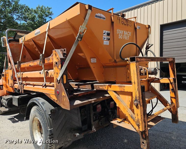 image for item DP2308 2006 International 7400  dump truck