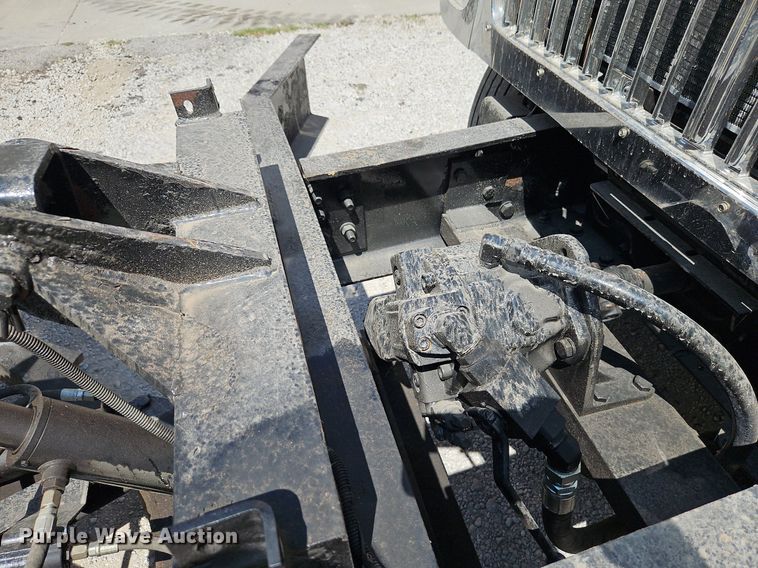 image for item DP2308 2006 International 7400  dump truck