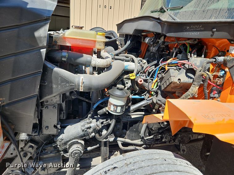 image for item DP2308 2006 International 7400  dump truck