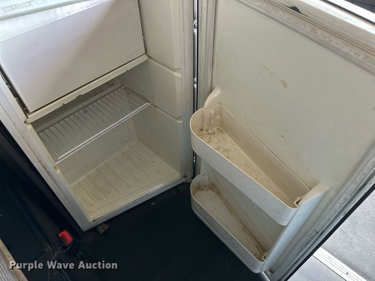 image for item DP3166 2017 Volvo VNL  semi truck