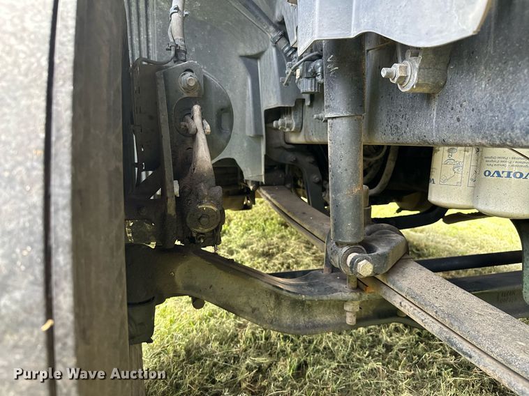 image for item DP3166 2017 Volvo VNL  semi truck