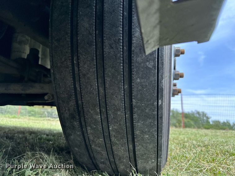 image for item DP3166 2017 Volvo VNL  semi truck