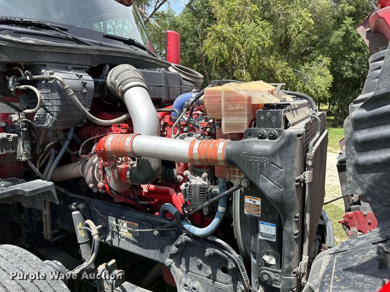 image for item DP3167 2017 Peterbilt 579  semi truck