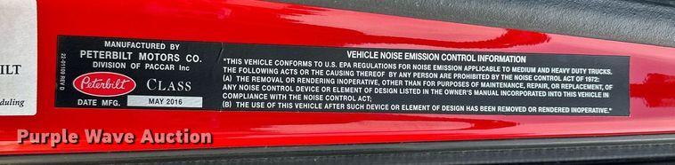 image for item DP3167 2017 Peterbilt 579  semi truck