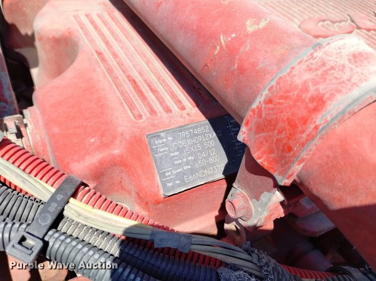 image for item DP3328 2013 Peterbilt 367  semi truck