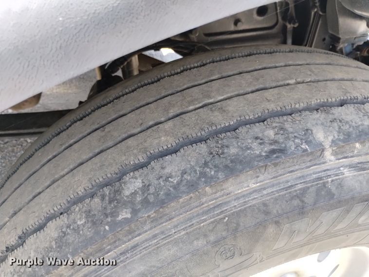 image for item DP3328 2013 Peterbilt 367  semi truck