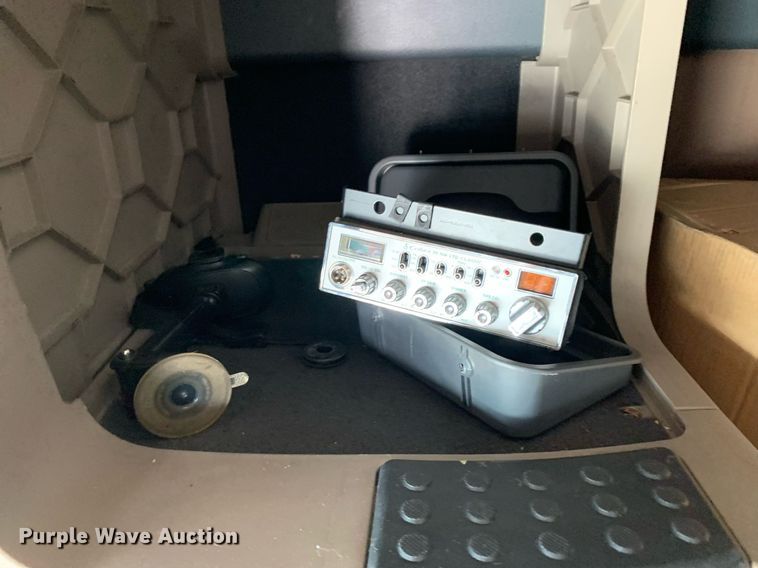 image for item DP8661 2017 Freightliner Cascadia Evolution  semi truck