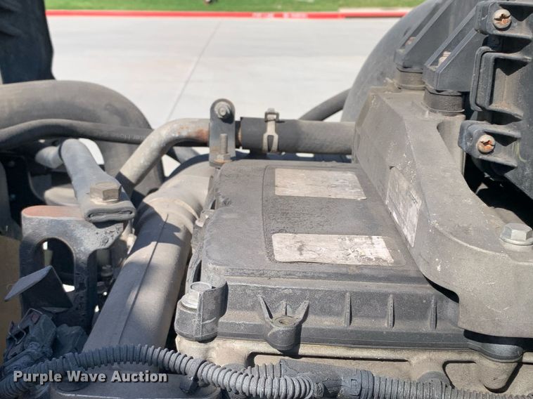 image for item DP8661 2017 Freightliner Cascadia Evolution  semi truck