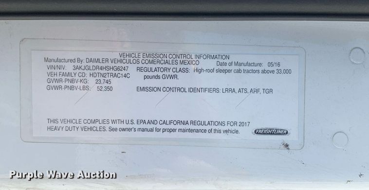 image for item DP8661 2017 Freightliner Cascadia Evolution  semi truck