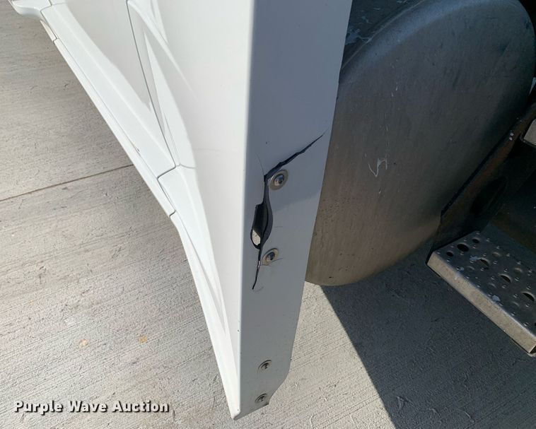 image for item DP8662 2017 Freightliner Cascadia Evolution  semi truck