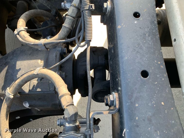 image for item DP8662 2017 Freightliner Cascadia Evolution  semi truck