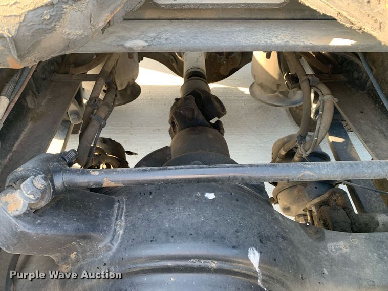 image for item DP8662 2017 Freightliner Cascadia Evolution  semi truck