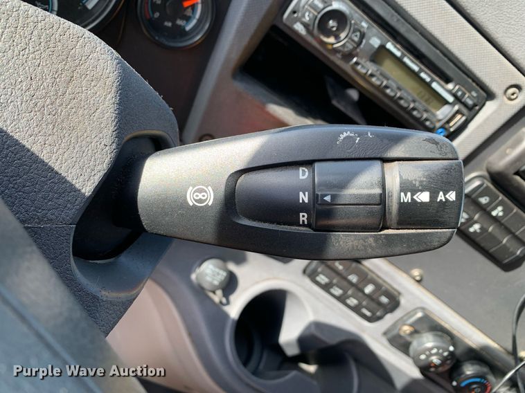 image for item DP8662 2017 Freightliner Cascadia Evolution  semi truck