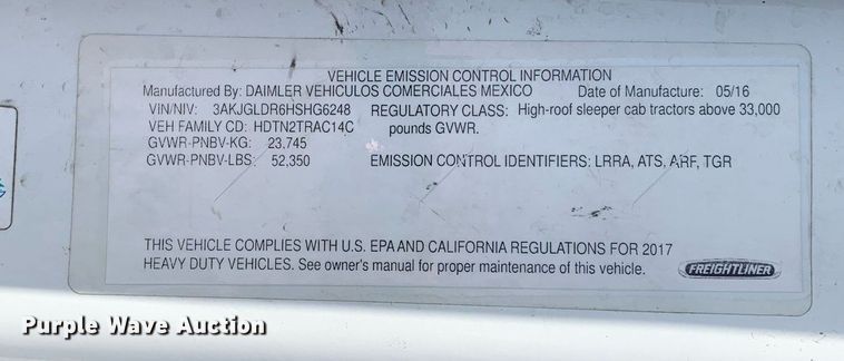 image for item DP8662 2017 Freightliner Cascadia Evolution  semi truck