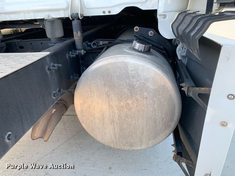 image for item DP8663 2020 Freightliner Cascadia  semi truck