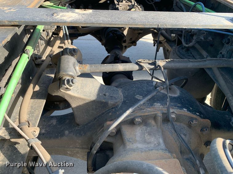 image for item DP8663 2020 Freightliner Cascadia  semi truck