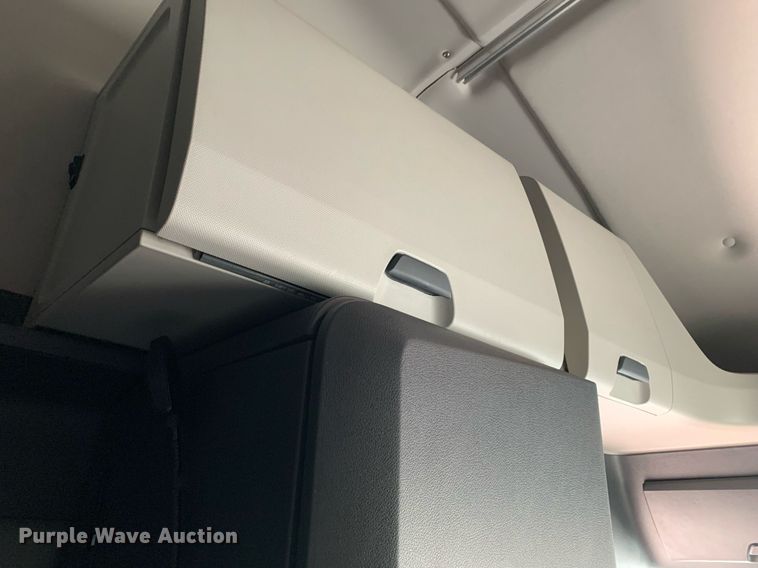 image for item DP8663 2020 Freightliner Cascadia  semi truck