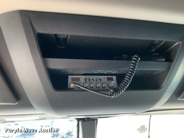 image for item DP8664 2020 Freightliner Cascadia  semi truck