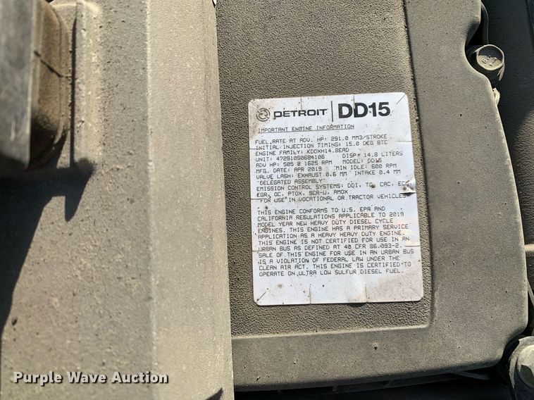 image for item DP8664 2020 Freightliner Cascadia  semi truck