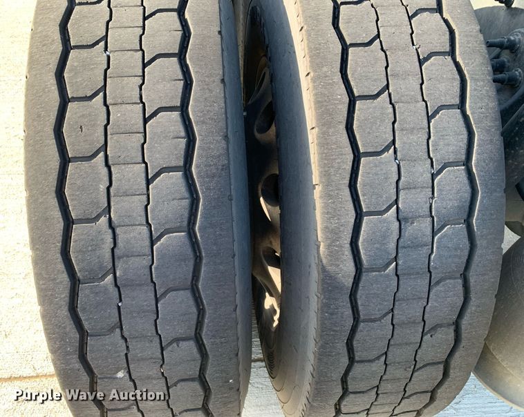 image for item DP8664 2020 Freightliner Cascadia  semi truck