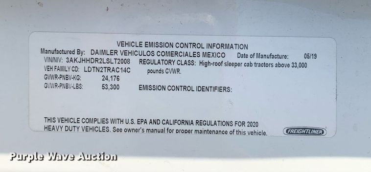 image for item DP8664 2020 Freightliner Cascadia  semi truck