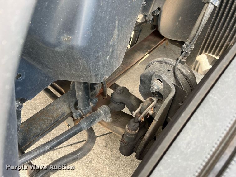 image for item DQ2140 2020 Volvo VNL860  semi truck