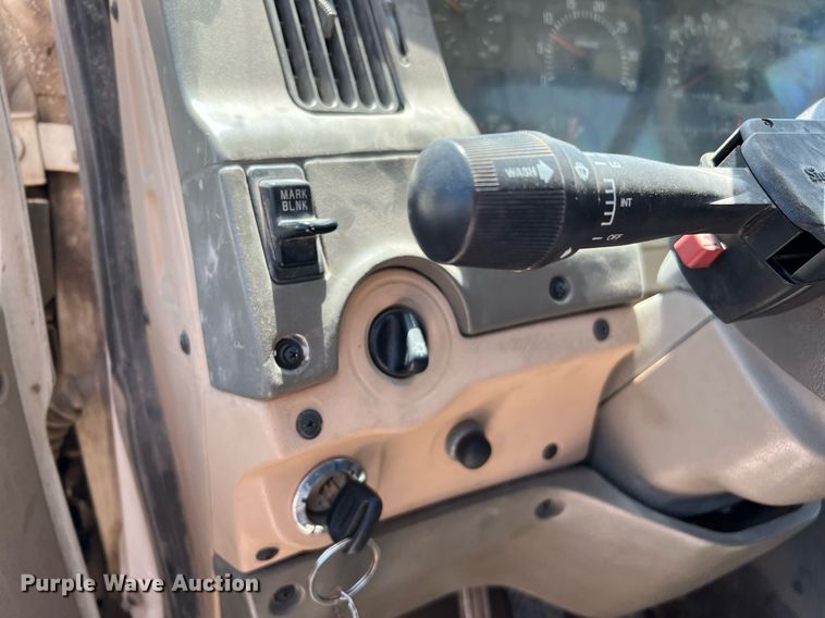 image for item DQ2145 2002 Sterling LT9500  truck cab and chassis