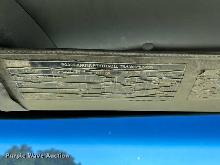 image for item DQ2145 2002 Sterling LT9500  truck cab and chassis