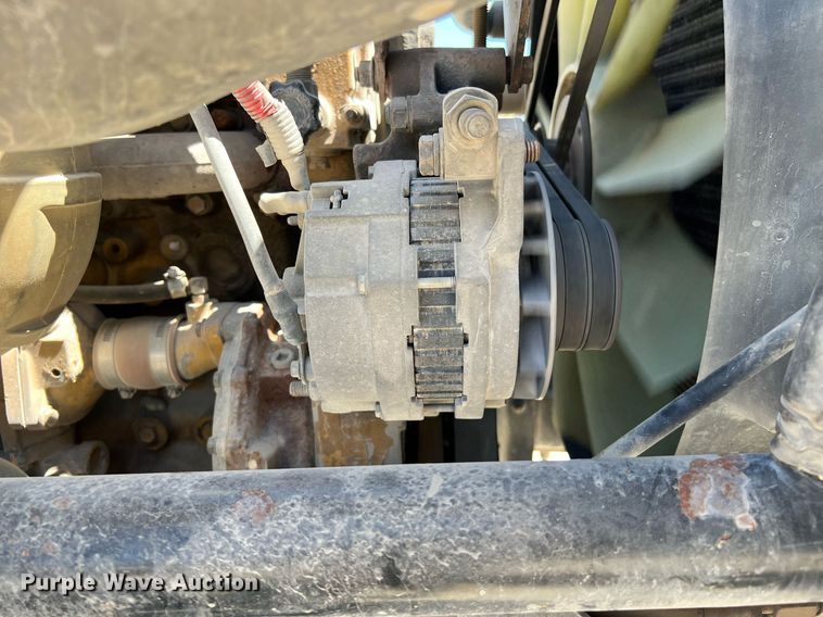 image for item DQ2145 2002 Sterling LT9500  truck cab and chassis