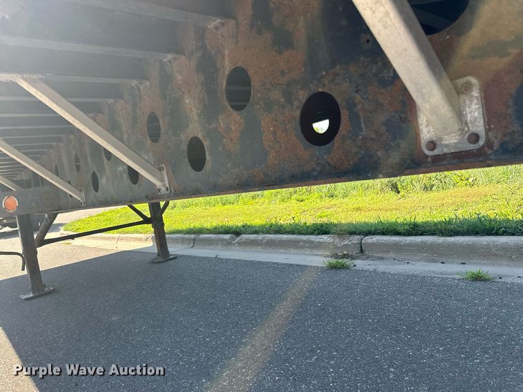 image for item DQ7336 1998 Transcraft  side curtain trailer