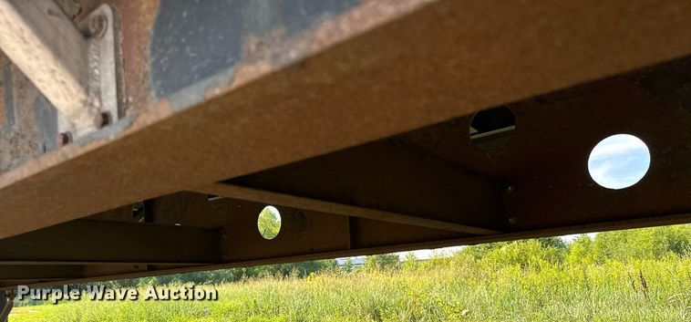 image for item DQ7336 1998 Transcraft  side curtain trailer